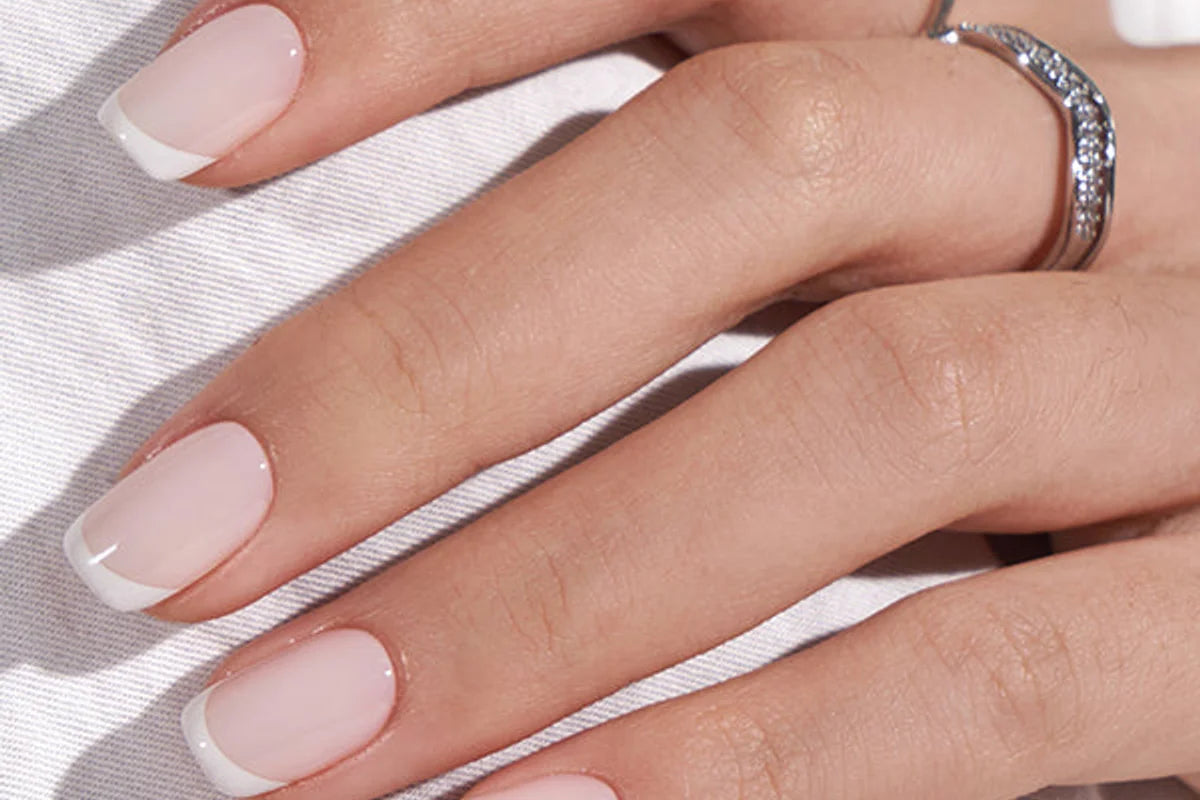 Hemma-manikyr med press-on naglar – proffsknep och aktuella trender från XNails