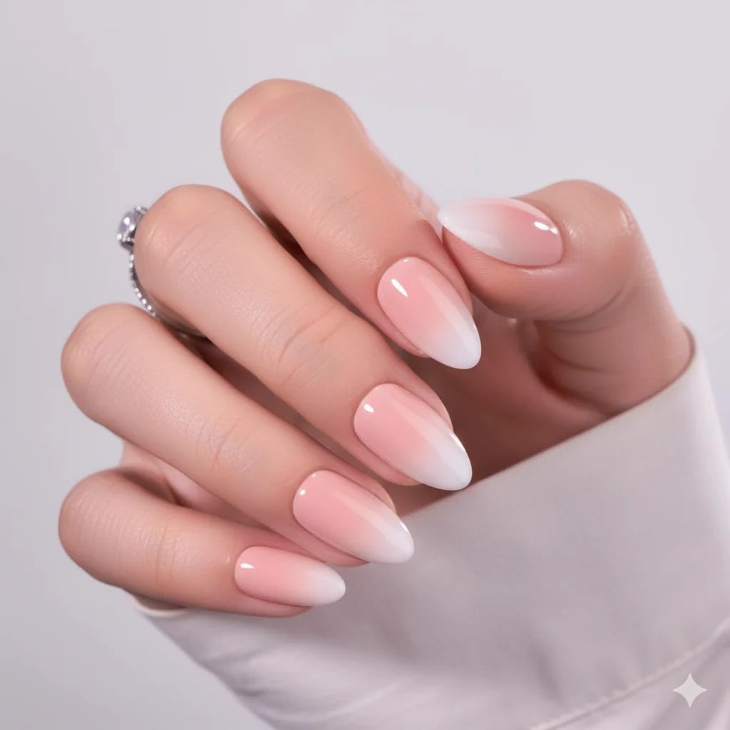 Dreamy Dip press-on negler nærbilde – babyboomer ombre fra rosa base til hvit spiss