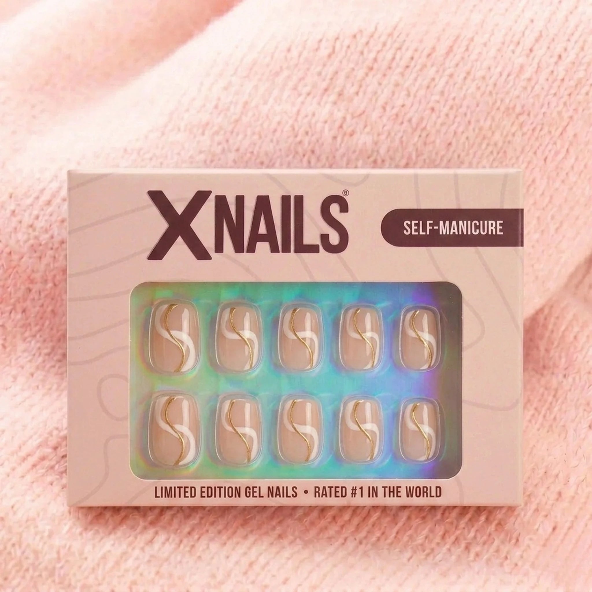Summer Swirl press-on naglar i XNails self-manicure-box